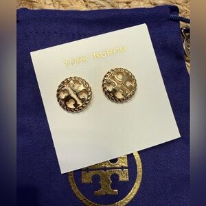 🌟Tory Burch Gold Rope double stacked T Logo Earrings NWT